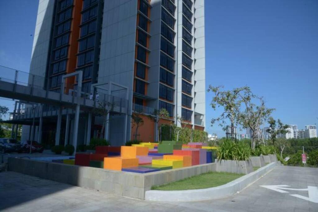 Kb1207-cyberjaya-netflix-wifi- Parking-pool, 1009 Cyberjaya