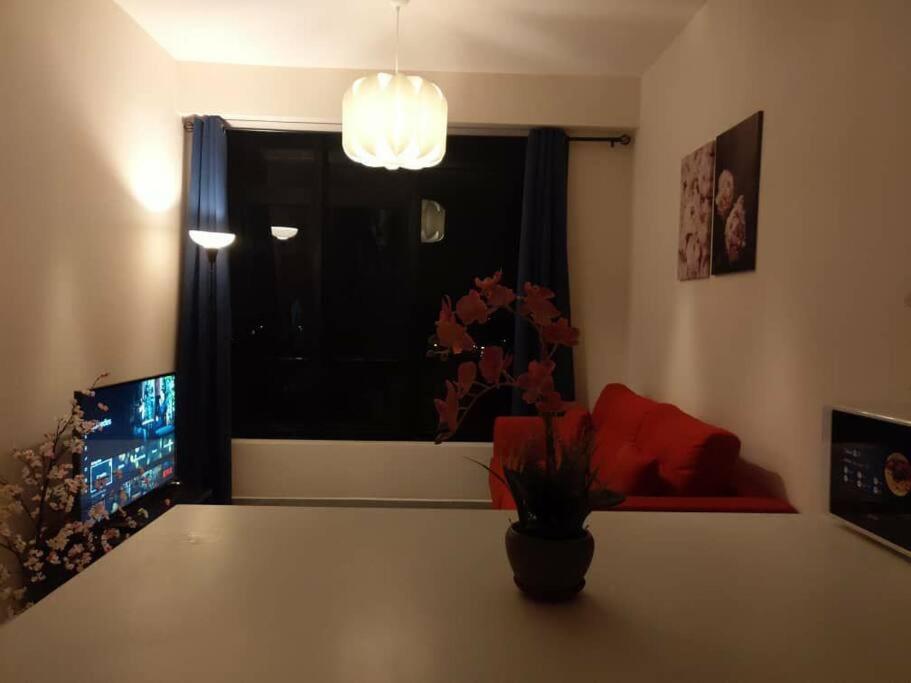 Apartment Kb1207-cyberjaya-netflix-wifi- Parking-pool, 1009