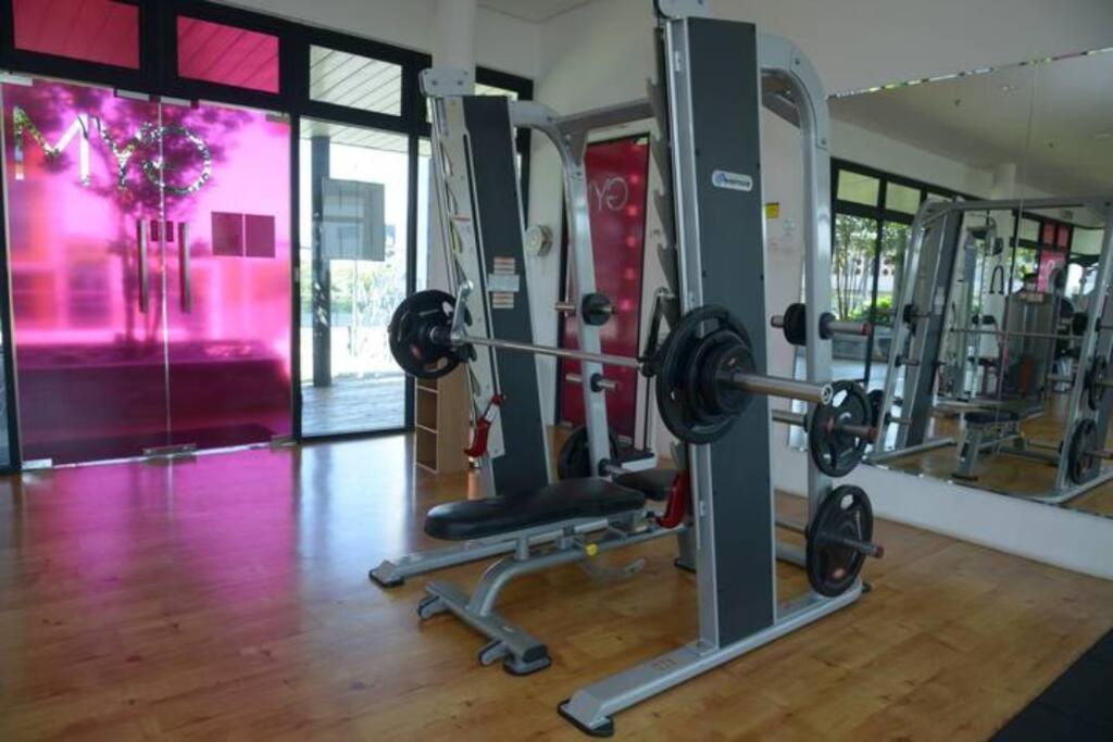 Kb1207-cyberjaya-netflix-wifi- Parking-pool, 1009 * Cyberjaya