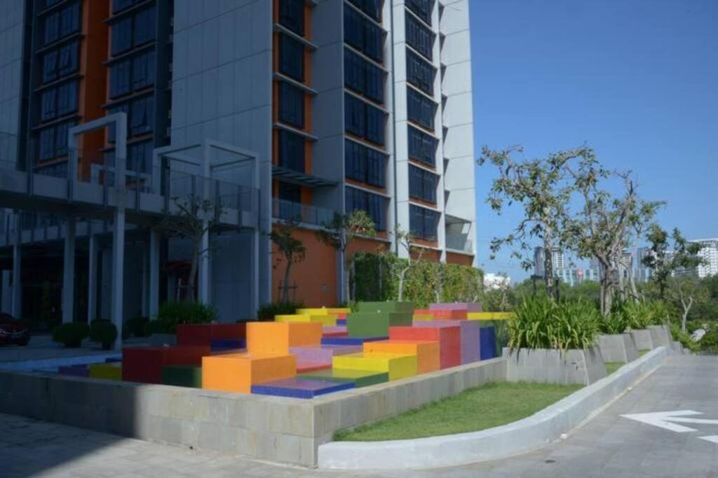 Apartment Kb1207-cyberjaya-netflix-wifi- Parking-pool, 1009 *