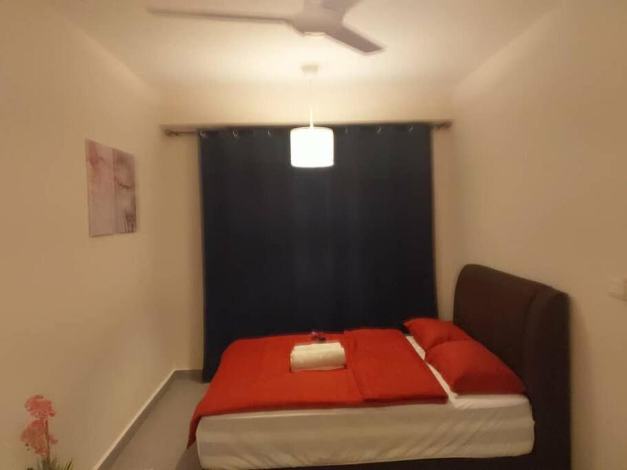 Kb1207-cyberjaya-netflix-wifi- Parking-pool, 1009 Pangsapuri Cyberjaya